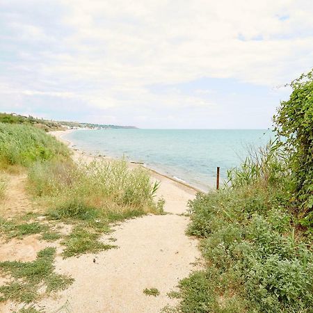 Tikhaya Gavan Hotel Odessa Zewnętrze zdjęcie