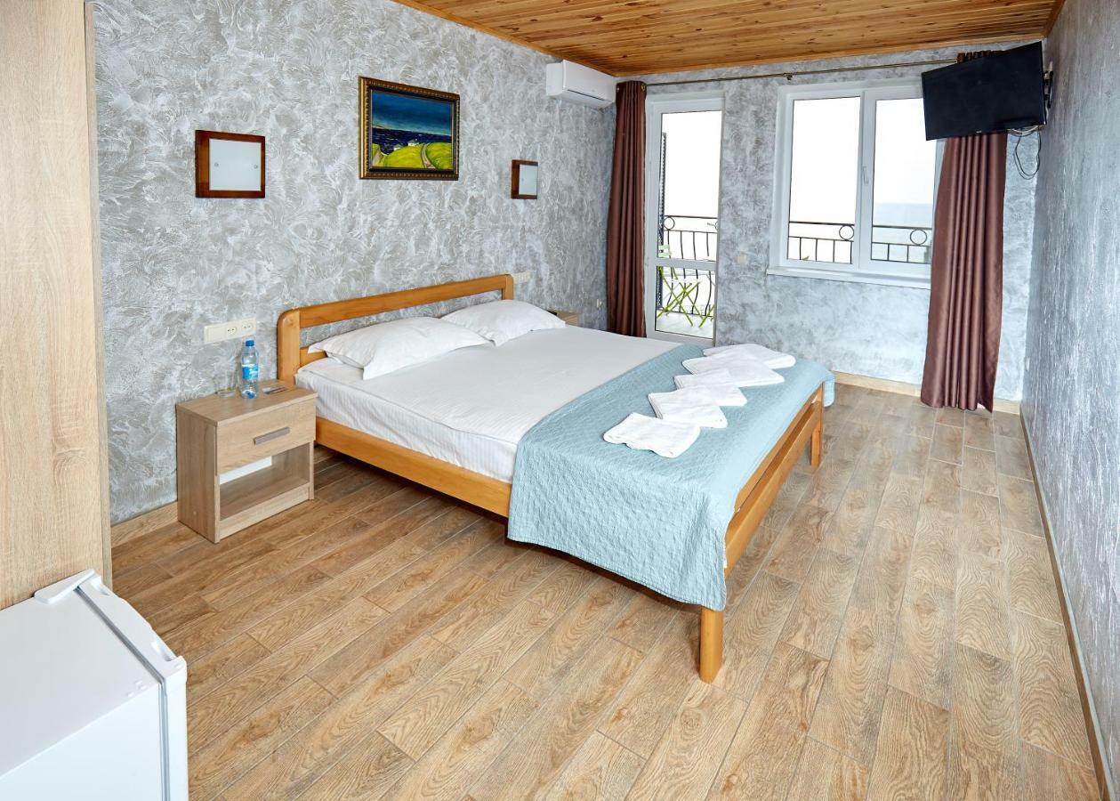 Tikhaya Gavan Hotel Odessa Zewnętrze zdjęcie
