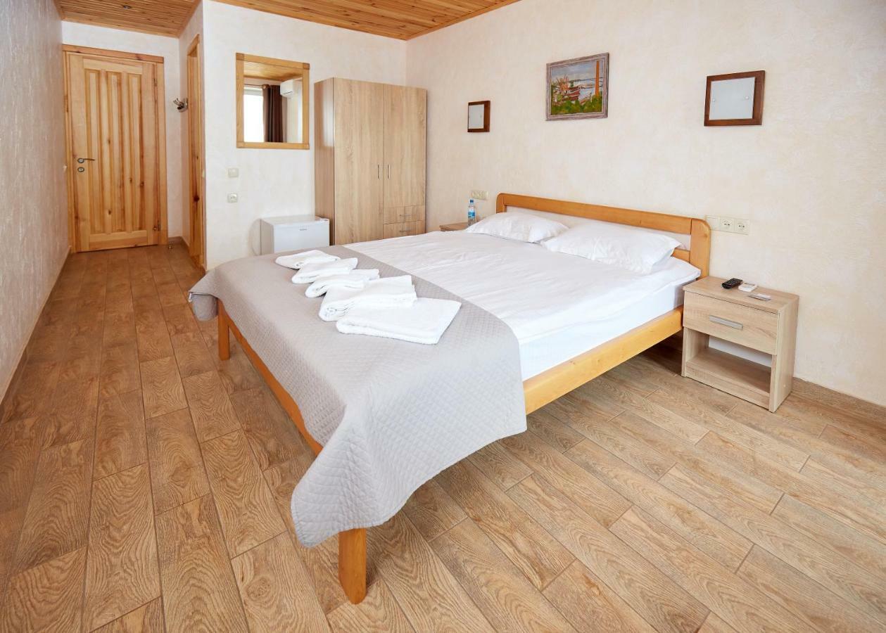 Tikhaya Gavan Hotel Odessa Zewnętrze zdjęcie